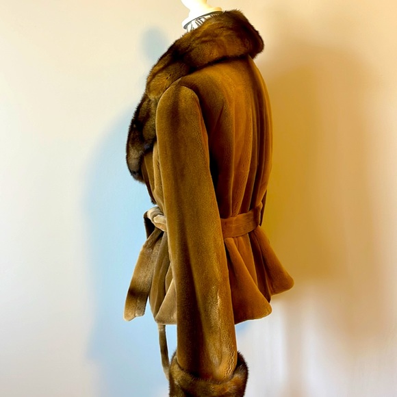 COPY - Mink fur from Saks Fifth Avenue Fur salon - Picture 5 of 9